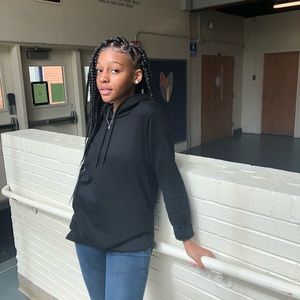 Meet your Posher, Carmen